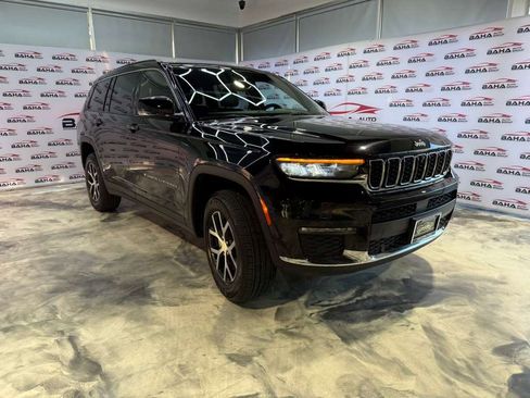 Used 2024 Jeep Grand Cherokee L Limited w/ Luxury Tech Group II AWD/4WD image 5