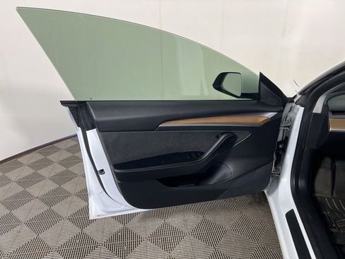 Used 2022 Tesla Model 3 Performance AWD/4WD image 14