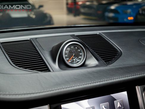 Used 2018 Porsche Macan Turbo image 68