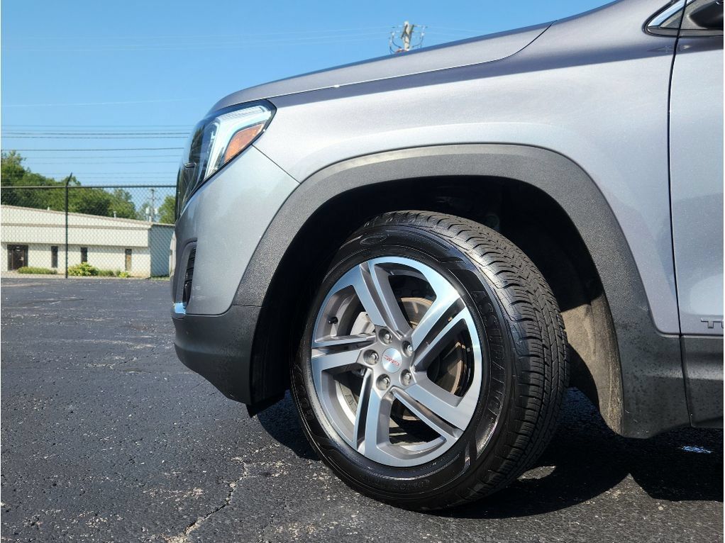 Used 2019 GMC Terrain SLT w/ Preferred Package FWD image 13