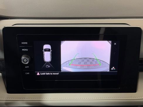Used 2025 Volkswagen Taos S FWD image 28