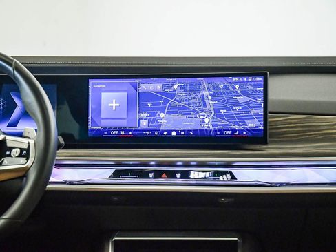 Certified 2023 BMW 740i w/ Parking Assistance Package RWD image 13