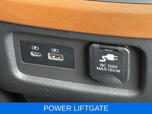 Used 2022 Nissan Pathfinder Platinum w/ Cargo Package AWD/4WD image 22