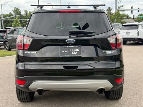 Used 2017 Ford Escape Titanium AWD/4WD image 4