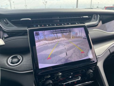 Used 2023 Jeep Grand Cherokee 4WD 4xe image 20