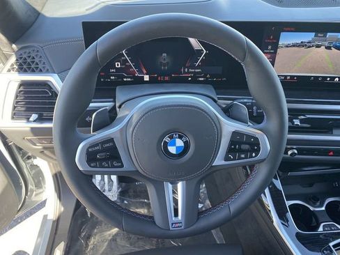 New 2025 BMW X7 M60i image 19