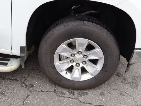 Used 2025 Chevrolet Silverado 1500 W/T RWD image 34