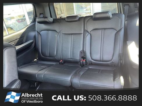 New 2026 Jeep Grand Wagoneer Limited w/ Premium Group II AWD/4WD image 13