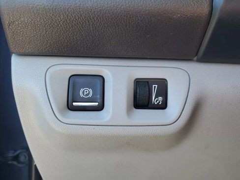 Used 2018 GMC Acadia SLT image 28