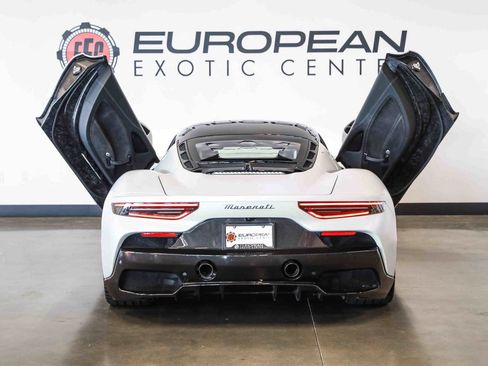 Used 2022 Maserati MC20 Coupe RWD image 12