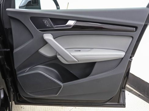 Used 2019 Audi Q5 2.0T Premium Plus image 29