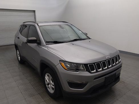 Used 2018 Jeep Compass Sport w/ Tech Group image 13