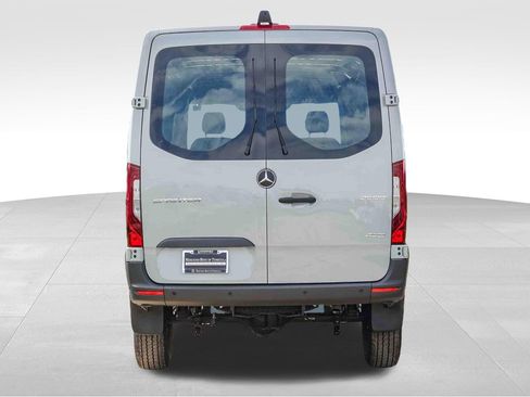 New 2025 Mercedes-Benz Sprinter 2500 image 5