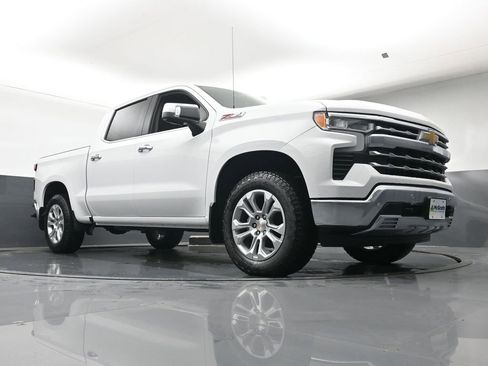 New 2026 Chevrolet Silverado 1500 LTZ w/ LTZ Premium Package AWD/4WD image 21