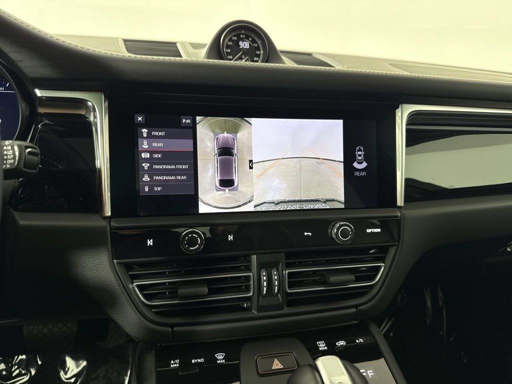 Certified 2026 Porsche Macan S AWD/4WD image 30