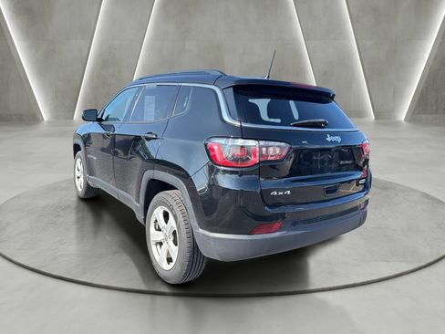 Used 2020 Jeep Compass Latitude w/ Cold Weather Group AWD/4WD image 5