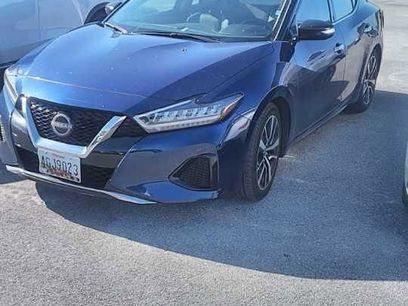 Used 2023 Nissan Maxima SV w/ Floor Mat Group