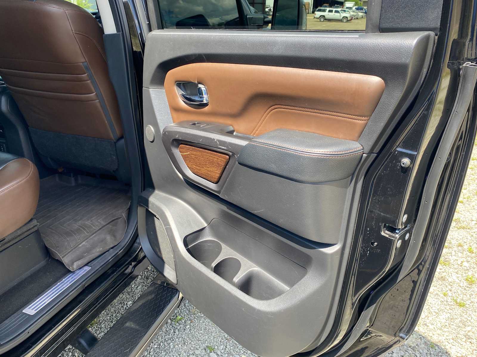 Used 2018 Nissan Titan Platinum Reserve w/ Platinum Utility Package AWD/4WD image 49
