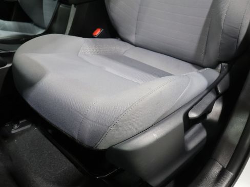 Used 2026 Toyota Corolla SE FWD image 10