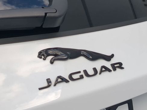 Used 2025 Jaguar F-PACE R-Dynamic S image 11