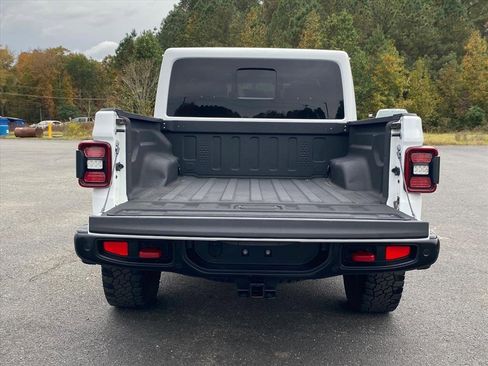 Used 2021 Jeep Gladiator Rubicon image 5