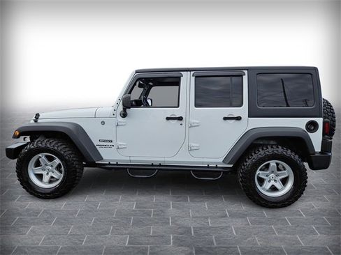 Used 2017 Jeep Wrangler Unlimited Sport w/ Quick Order Package 24S image 4