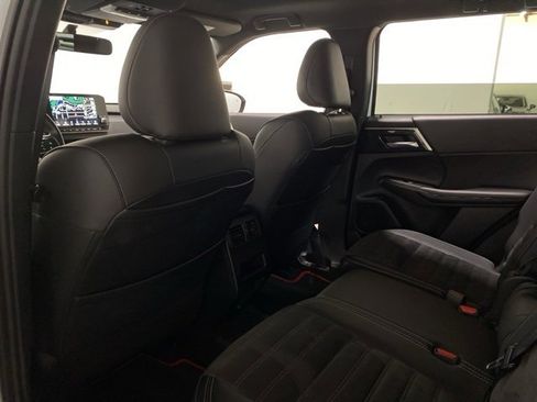 Used 2024 Mitsubishi Outlander Ralliart image 72