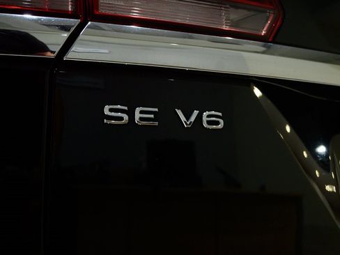 Used 2021 Volkswagen Atlas SE image 19