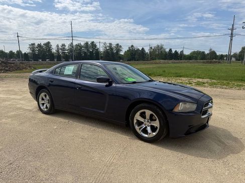Used 2013 Dodge Charger SXT Plus RWD image 27