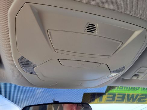 Used 2019 Ford Escape SE FWD image 23