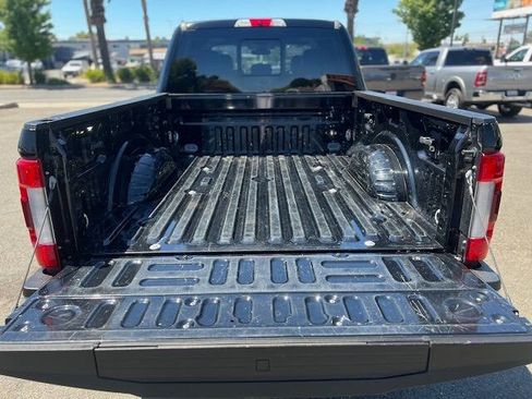 Used 2017 Ford F250 Lariat w/ Lariat Ultimate Package image 24