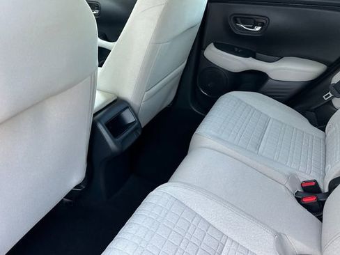 Certified 2023 Honda HR-V LX image 14