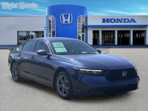 Used 2023 Honda Accord EX image 9