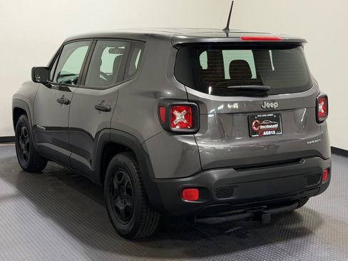 Used 2016 Jeep Renegade Sport w/ Power & Air Group FWD image 7