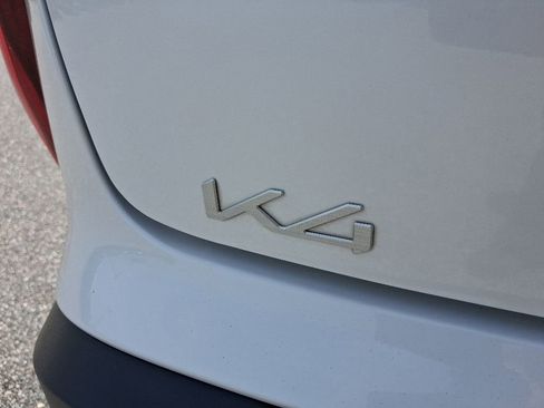 Used 2025 Kia K4 FWD image 9