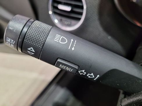 Used 2016 Chevrolet Cruze LT image 34