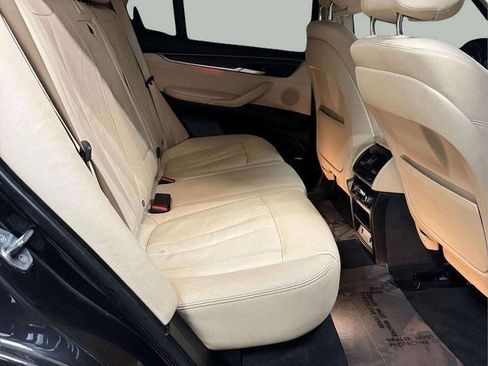Used 2016 BMW X5 xDrive35i w/ Premium Package AWD/4WD image 8