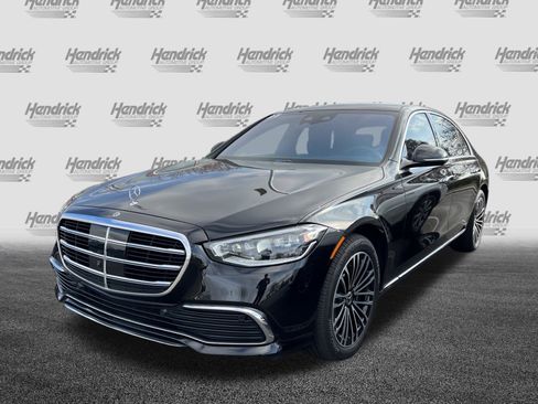 Used 2025 Mercedes-Benz S 580 4MATIC Sedan image 6