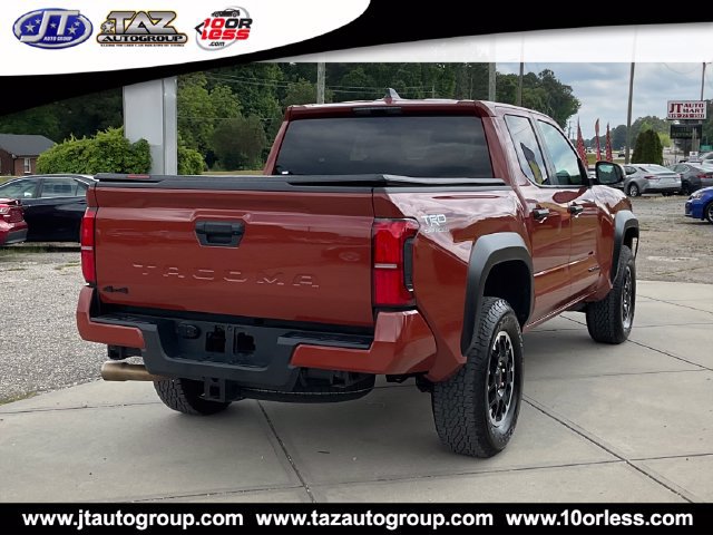 Used 2025 Toyota Tacoma TRD Off-Road AWD/4WD image 7