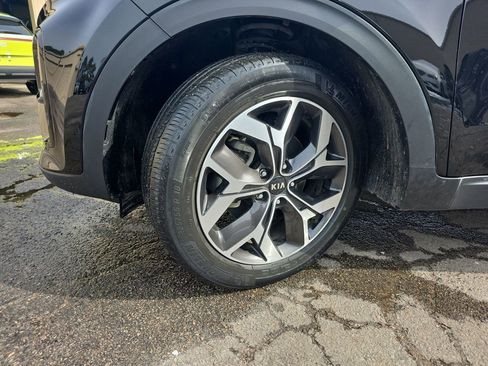 Used 2021 Kia Sportage EX w/ EX Technology Package image 45