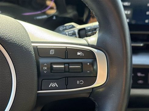 Used 2025 Kia Sportage EX image 34