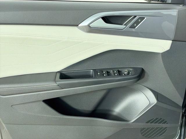 New 2027 Volkswagen Taos SEL AWD/4WD image 18