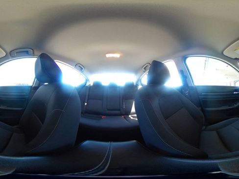 Used 2025 Nissan Altima 2.5 SV FWD image 43