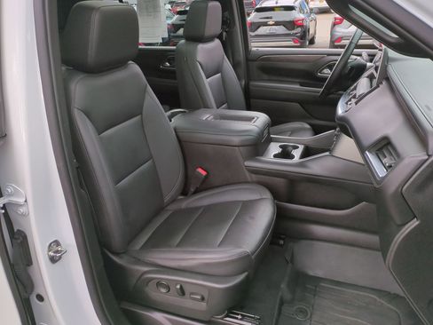 Used 2023 Chevrolet Tahoe Z71 w/ Luxury Package image 28