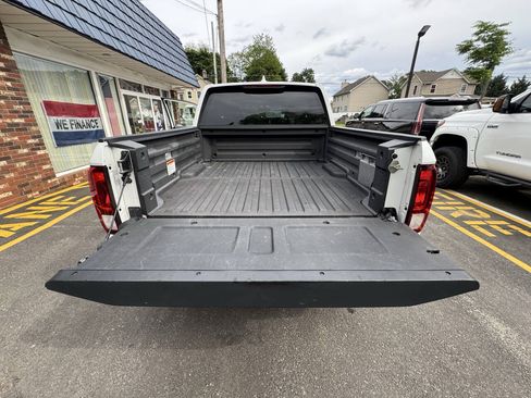 Used 2019 Honda Ridgeline Sport image 42