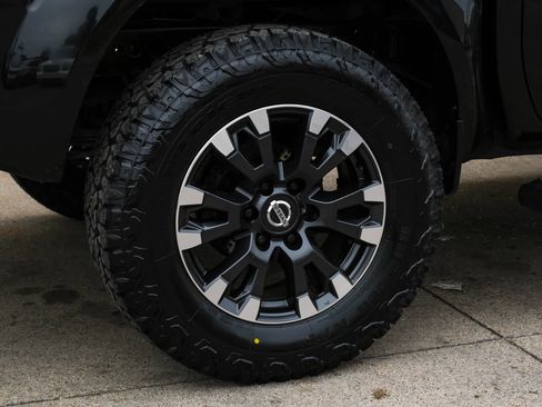 Used 2016 Nissan Frontier SV w/ SV Value Truck Package image 47