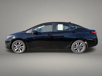 Used 2023 Nissan Versa SV video 2