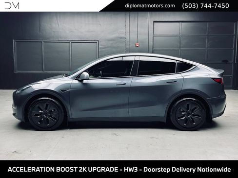 Used 2020 Tesla Model Y Long Range AWD/4WD image 4