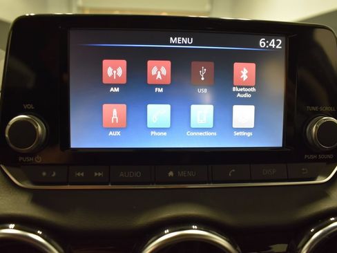 Certified 2025 Nissan Sentra S FWD image 20