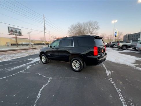 Used 2017 Chevrolet Tahoe LT image 6